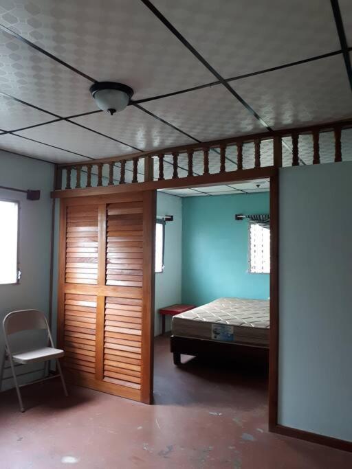 Gia'S Garage & Home For Bocas Travelers Almirante Buitenkant foto